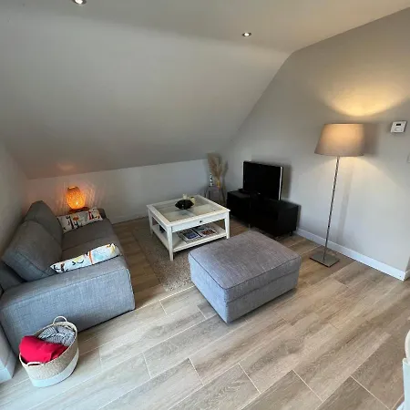 Cosy Pour 1 Personne/couple +parking Lägenhet