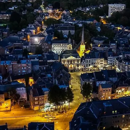 Cosy Pour 1 Personne/couple +parking Lägenhet Huy